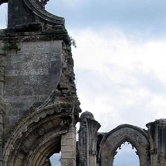 2002-La_couronne
