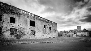20250604-114041photos.jfg.free.frILCE-7CR-FEPZ16-35mmF4G-16mmF5.6-1-250-iso100-pslucrnctp-FRA-Nouvelle-Aquitaine-24LaRochebeaucourt #France #Nouvelle-Aquitaine #24 #LaRochebeaucourt. #20250604 #château #castle #église #church #architecture #streetphotography #streetart #photoderue...